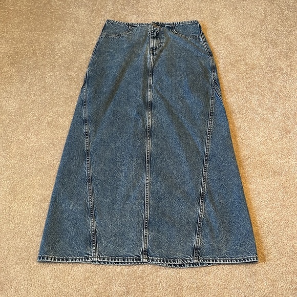 Aline Denim Skirt - Picture 2 of 5